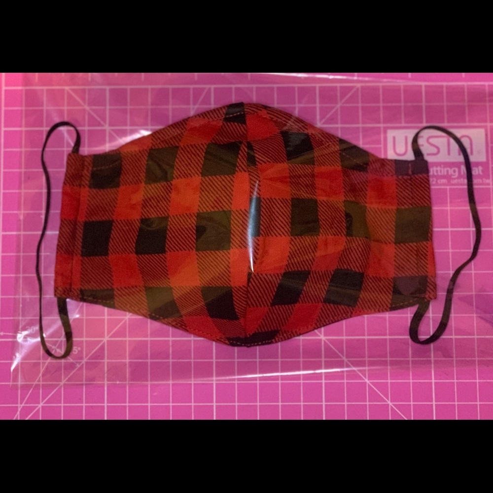 Triple layer face mask. Nose wire. Pocket Filter - Picture 3 of 7